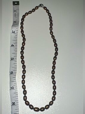 Classic Brown Pearl Necklace - Elegant Women's Jewelry